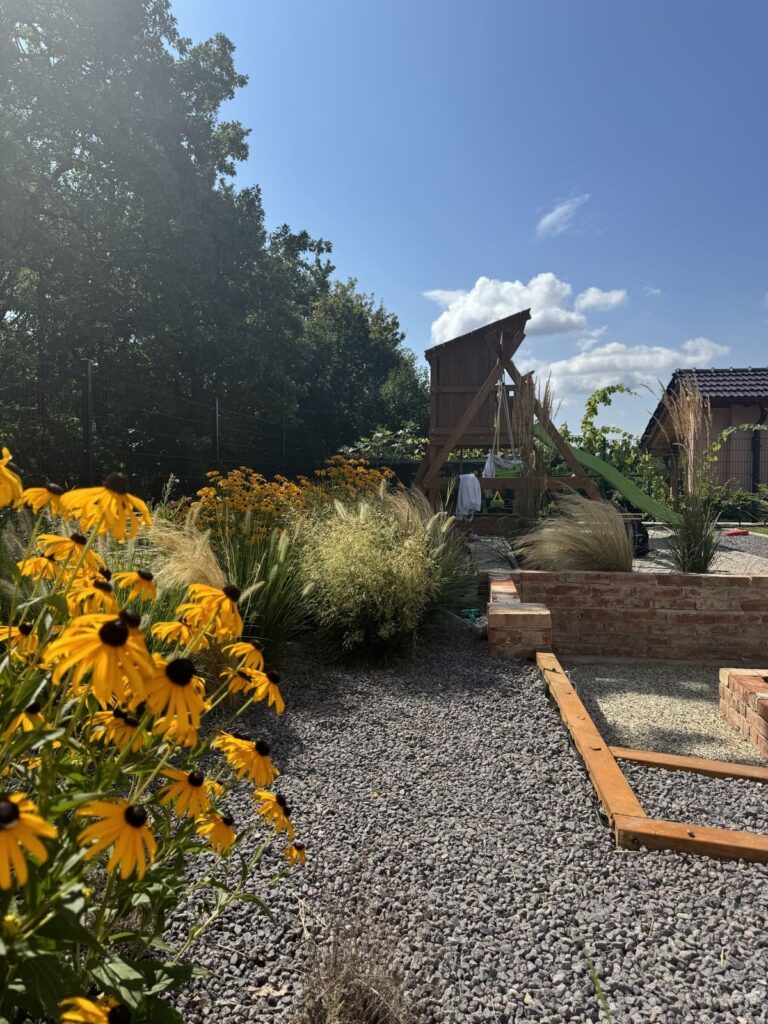 gentlemensgardens.sk - záhradná a krajinná architektúra
